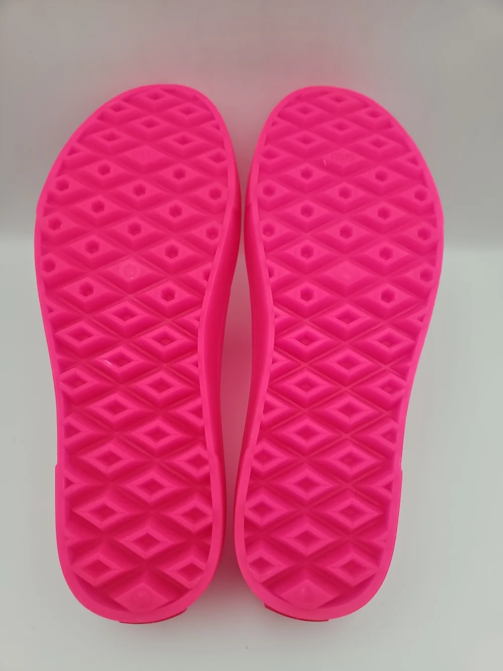 Vans Men’s Slip-On Clog in Bright Pink
